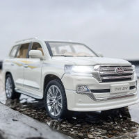 ขนาด1:24รถโลหะผสม Toyota Land Cruiser โมเดลไฟเสียงรถ Diecast รถของสะสมคนรักวันเกิดสำหรับเด็กของเล่นของขวัญโลหะเด็กผู้ชาย