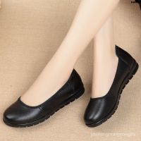 Middle-Aged Elderly Mom Shoes Womens Flat Comfortable Black Anti-Slip Soft-Soled Work Leather