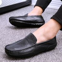 Men Loafers slip on Fashion Genuine Leather Casual Flats Driving Footwear Boat Shoes Comfortable Lazy Male Shoes for men