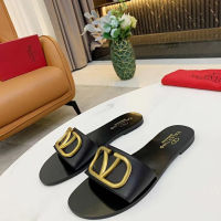 2023 ValentinoˉSummer New Genuine Leather Flat Bottom Slippers with High Appearance Value Litchi Pattern Classic One Line Outwear Slippers Large Womens Shoes