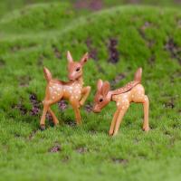 2PCS ประดิษฐ์ Mini Sika Deer Giraffe Fairy Garden Miniatures Gnomes Moss Terrariums เรซิ่นหัตถกรรม Figurines ตกแต่งบ้าน