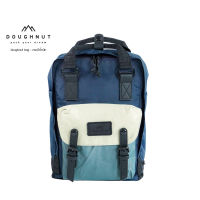 DOUGHNUT BAG : MACAROON CLASSIC GO WILD SERIES : NAVY X GREY  ทั้งสายสะพายแข็งแรง กันน้ำได้ และฟังก์ชั่นเยอะ (รหัสสินค้า 09552)