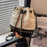 Lingge Embroidery Small Bag 2022 New Womens Summer Popular All-Match Chain Crossbody Bag Niche Design Bucket Bag