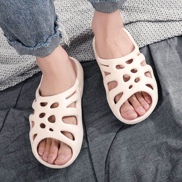 new-fashion-skulls-slippers-higher-summer-outside-a-man-wear-thick-bottom-soft-bottom-beach-web-celebrity-cool-outdoor-slippers