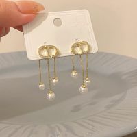 CD pearl dangle - morning.earrings