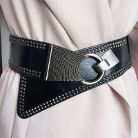 2022 Punk Style Rivets Beading Round Buckle Women Belt Female Pu Leather Super Wide 9CM Belts Ceinture Femme Leisure Cummerbunds Belts