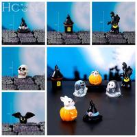 MAREING halloween accessories ฮาโลวีน Micro landscap ลูกบอลคริสตัลฮาโลวีน เรซิน ง่ายต่อการพกพา เรซิ่นไร้หน้าผี รูปแกะสลักที่ละเอียดอ่อน มินิมินิ เครื่องประดับเรซิ่นฟักทอง ฮาโลวีน