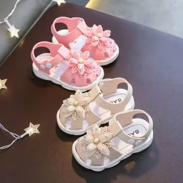 Princess peach online crocs