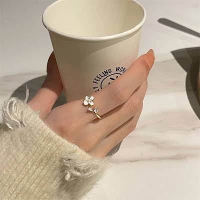 🌺พร้อมส่ง🌺 แหวนแฟชั่น สีทอง ดอกซากุระ ดอกไม้ เปิดนิ้ว แหวนประดับลายดอกไม้ เครื่องประดับ สําหรับผู้หญิง #109