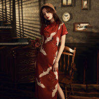 LCJ742 Cheongsam ยาวผู้หญิง Elegant ชุดใหม่ Retro สีแดงสาวกระดูกตัดหนุ่มสไตล์จีนฤดูร้อน