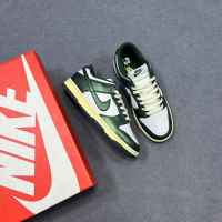 N i k Dunk low "Vintage Green"