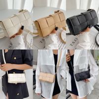 Korean Style crossbody bag หนังPUสาน กระเป๋าสะพาย กระเป๋าสะพายข้าง กระเป๋าแฟชั่น เกรดพรีเมียม งานเนียบ น่ารัก ใช้ได้ทุกวัน สไตล์เกาหลี งานดี เกร๋