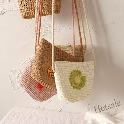 【hot sale】◑ C16 Bags Spring Summer Princess Key Coin Purse Hand-Woven Childrens Straw Bag Mini Fruit Zipper Messenger Sling Bag]