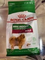 Royal canin Mini Indoor Adult สำหรับสุนัขพันธุ์เล็กเลี้ยงในบ้าน ขนาด 500 กรัม