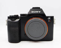 Sony A7R 36.4MP, Wi-Fi NFC Full-Frame Mirrorless Digital Camera Black Body, Alpha A7R Mark 1 ILCE-7R WiFi 1/2-inch XGA OLED color electronic viewfinder with 2.4M dots 3" tiltable LCD 921,600 dots no optical low-pass filter TRILUMINOS™ Color technology