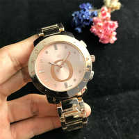 Hot sell Stainless Steel Men and women Luxury atmosphere Quartz Watches fashion Jewelry Gift fine Charm