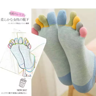 Womens Cotton five-finger socks for womens Japanese low top colored-toe socks with heel full five-toe invisible toe socks toe socks men 5 toes sock