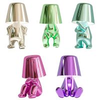 Italy Little Golden Man Led Night Light Thinkers Lamp Art Decor Brothers Light Cafe Bar Bedside Study Childrens Room Table Lamp