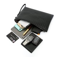 （Layor wallet）กระเป๋าถือครอสหนังทอ Pu แบรนด์ผู้ชายหนัง39; S กระเป๋าคลัตช์,กระเป๋าสายรัดข้อมือสีดำคลาสสิกขนาดใหญ่ Tas Rajut กระเป๋าสตางค์ใหม่2022