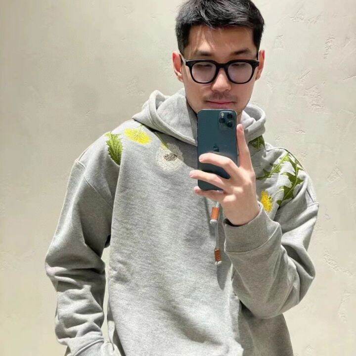 LOEWEˉ 2023ss spring style dandelion flower embroidered hooded sweater