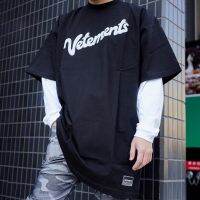 Vetements VTM เสื้อยืด แขนสั้น โฟม พิมพ์ลายตัวอักษร สามมิติ ทรงหลวม dje