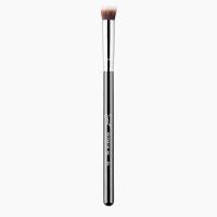 Sigma Beauty P80 - PRECISION FLAT™ BRUSH