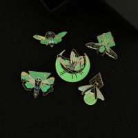 5Styles Enamel Pin Moth Custom Brooches Lapel Cartoon Badge Jewelry for Kids