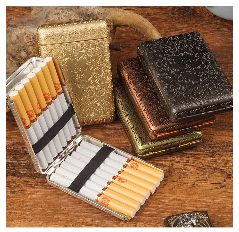 Luxury Vintage Carved Pocket Cigarette Case Box Storage