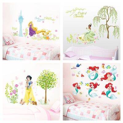 [24 Home Accessories] การ์ตูน Snow White Tiana Princess 39; S สวนดอกไม้สติ๊กเกอร์ติดผนังสำหรับตกแต่งห้องเด็ก Diy อะนิเมะภาพจิตรกรรมฝาผนัง Art Girl 39; S สติ๊กเกอร์ติดผนัง