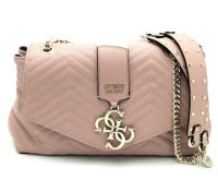 กระเป๋สะพาย GUESS VIOLET QUILTED-LOOK CROSSBODY BAG กระเป๋สะพายขนาดกลางที่สะพายได้ทั้งสายคู่และสายเดี่ยว วัสดุหนังpuหนังนิ่ม สบายมือต่อผิวสัมผัส