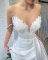 White Angel Feather Dress Luxury Design Womens Off Shoulder Elegant Long Dress Halloween Christmas Party Evening Wedding Dress