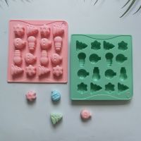 DIY Cake Baking Decoration Chocolate Mold Gift Christmas Tree Snowflake Santa Claus Snowman Christmas Series Silicone Mold Bread Cake  Cookie Accessor