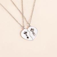 2022 Necklace For Interlocking Jigsaw Puzzle Pendant Necklace His Queen Her King Couple Jewelry Broken Split Heart Necklace