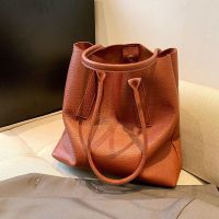 [COD] Wholesale Korean version simple all-match 2022 new tote bag large-capacity womens soft face leather one-shoulder armpit