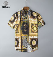 Versace เสื้อเชิ้ตผ้าฝ้ายแขนสั้นสำหรับผู้ชาย,เสื้อเชิ้ตทรงหลวมพิมพ์ลายสำหรับวันหยุดฮาวายแนวลำลองเสื้อเชิ้ตชายหาดกระดุมด้านบน