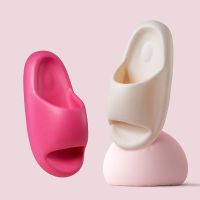 2023 New Bread Slippers Womens Summer Platform Slippers Home Indoor Non-Slip Soft-Soled Basic Slippers Men Solid Color Slippers