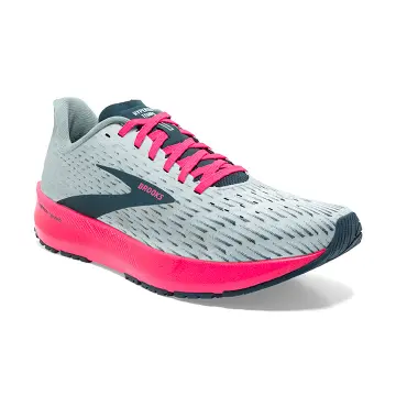 brooks womens athletic shoes