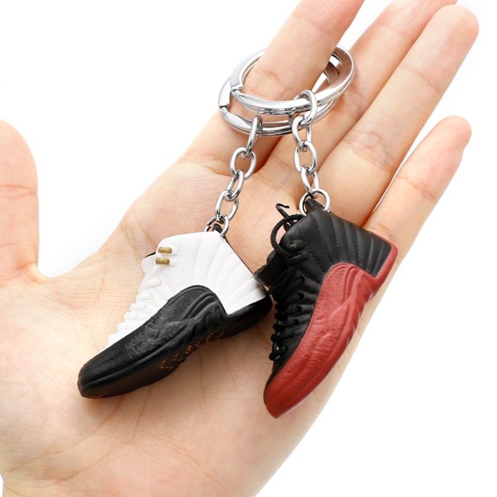 fashion-3d-basketball-shoe-keychain-simulation-fun-sports-shoe-keychain-human-finger-skateboard-mini-shoe-model-keychain-key-chains