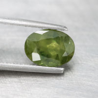 1.65 ct พลอยแท้ เขียวส่อง ทรงไข่ สีเขียวก้านมะลิ เผาเก่า บางกะจะ