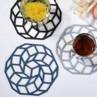 Nordic Simple Coaster Cup Pad Silicone Anti-scald Geometric Hollow Design Pot Mat