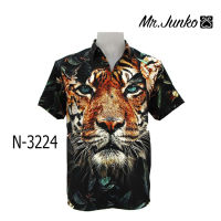 ?ส่งฟรี?เสื้อเชิ้ตแขนสั้น งานต่อลาย Mr-Junko ลายเสือโคร่งที่แอบซุ่มโจมตีในป่า N-3224