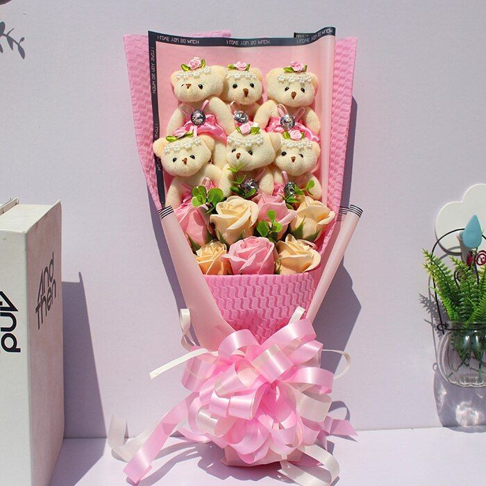 ช่อดอกไม้ของเล่นตุ๊กตาสัตว์ยัดไส้ยอดนิยมช่อดอกไม้ตุ๊กตาหมีการ์ตูนที่น่ารัก