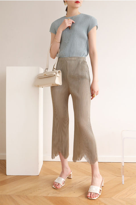 miyake-กางเกงจับจีบกางเกงผู้หญิงสีทึบเอวยางยืดบาง-slim-micro-flared-fringed-คร็อปแพนท์-6855