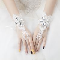 ☂☌ Bridal gloves New elastic wedding lace White lace accessories Wedding short mesh gloves