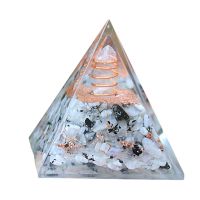 Crystal Pillar Crushed Stone Pyramid Ornaments, Home Crafts Ornaments, Resin Ornaments, Table Ornaments Durable Easy to Use