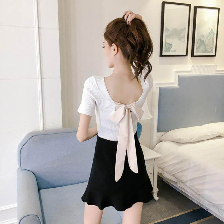 พร้อมส่ง-เสื้อแขนสั้น-backless-เสื้อเเขนสั้นคอกลม-เสื้อยืดมัดโบว์หลัง-เสื้อยืดเเฟชั่น-เสื้อยืดคอกลม