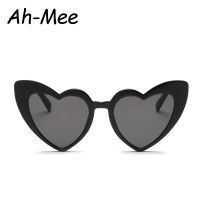 ✷☃✕ Heart Shaped Sunglasses Women Cat Eye Female Sun Glasses Luxury Brand Retro Love Black Red Eyewear Men Oversize Shade