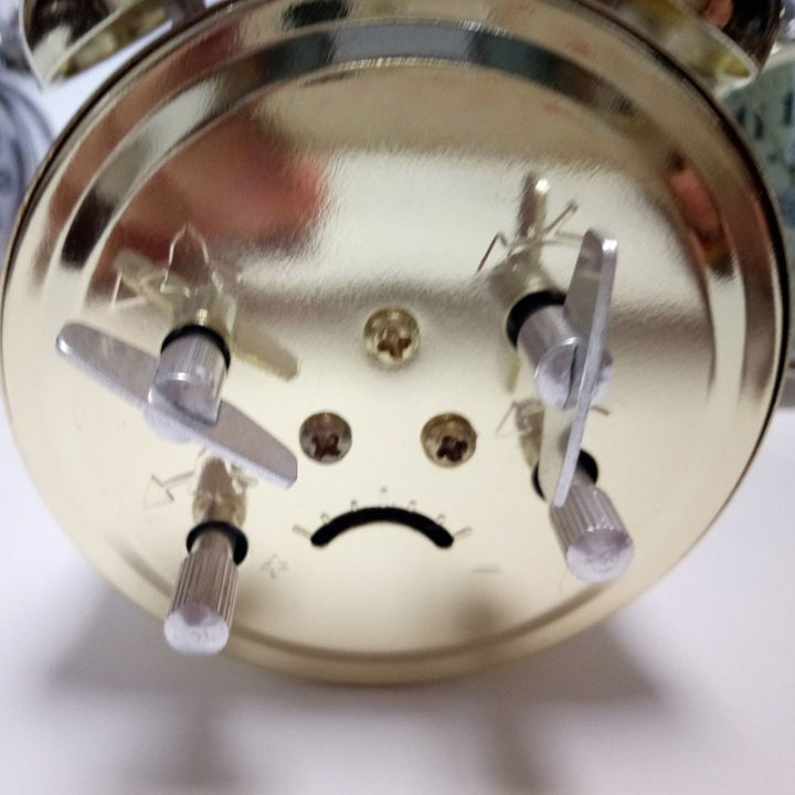 ทองวิศวกรรมนาฬิกาปลุกเกือกม้าคู่มือไขลานนาฬิกาโลหะวินเทจ