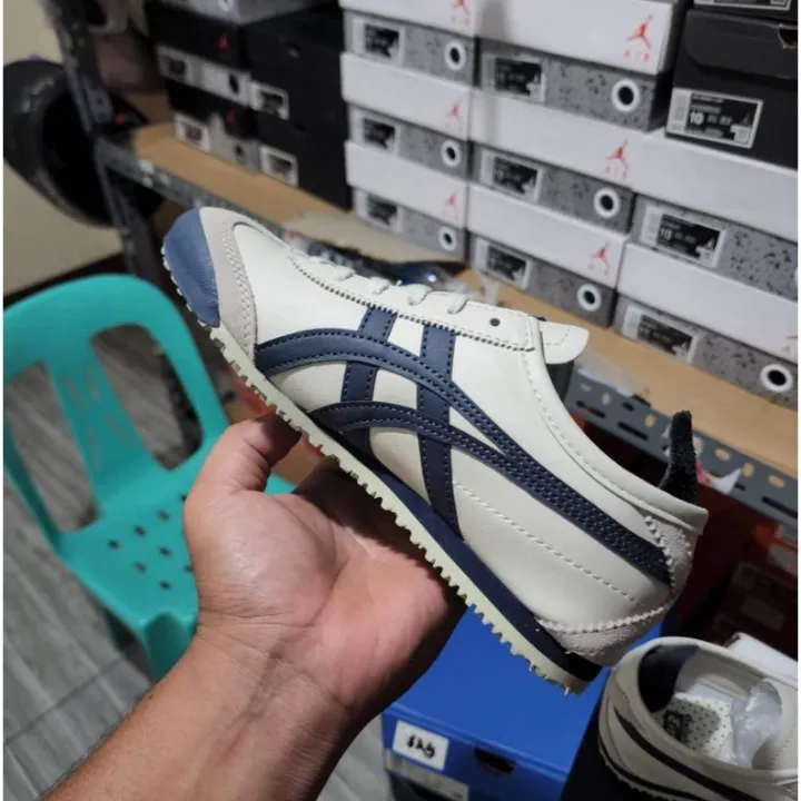 onitsuka lazada