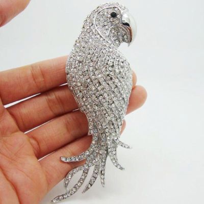 Exquisite Rhinestone Zirconia Parrot Animal Brooch Pin for Women Glamour Temperament Banquet Jewelry